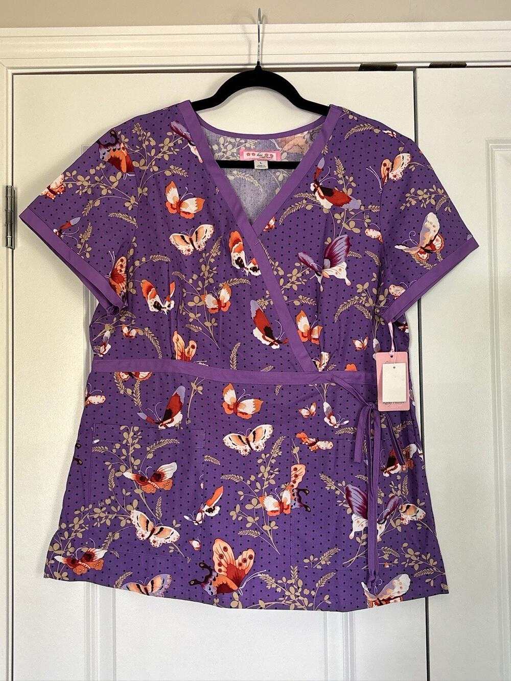 Koi By Kathy Peterson Women's Medium Butterfly Gardens Kathryn Scrub Top Nurse